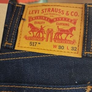 NWT Levi 517 Jeans
